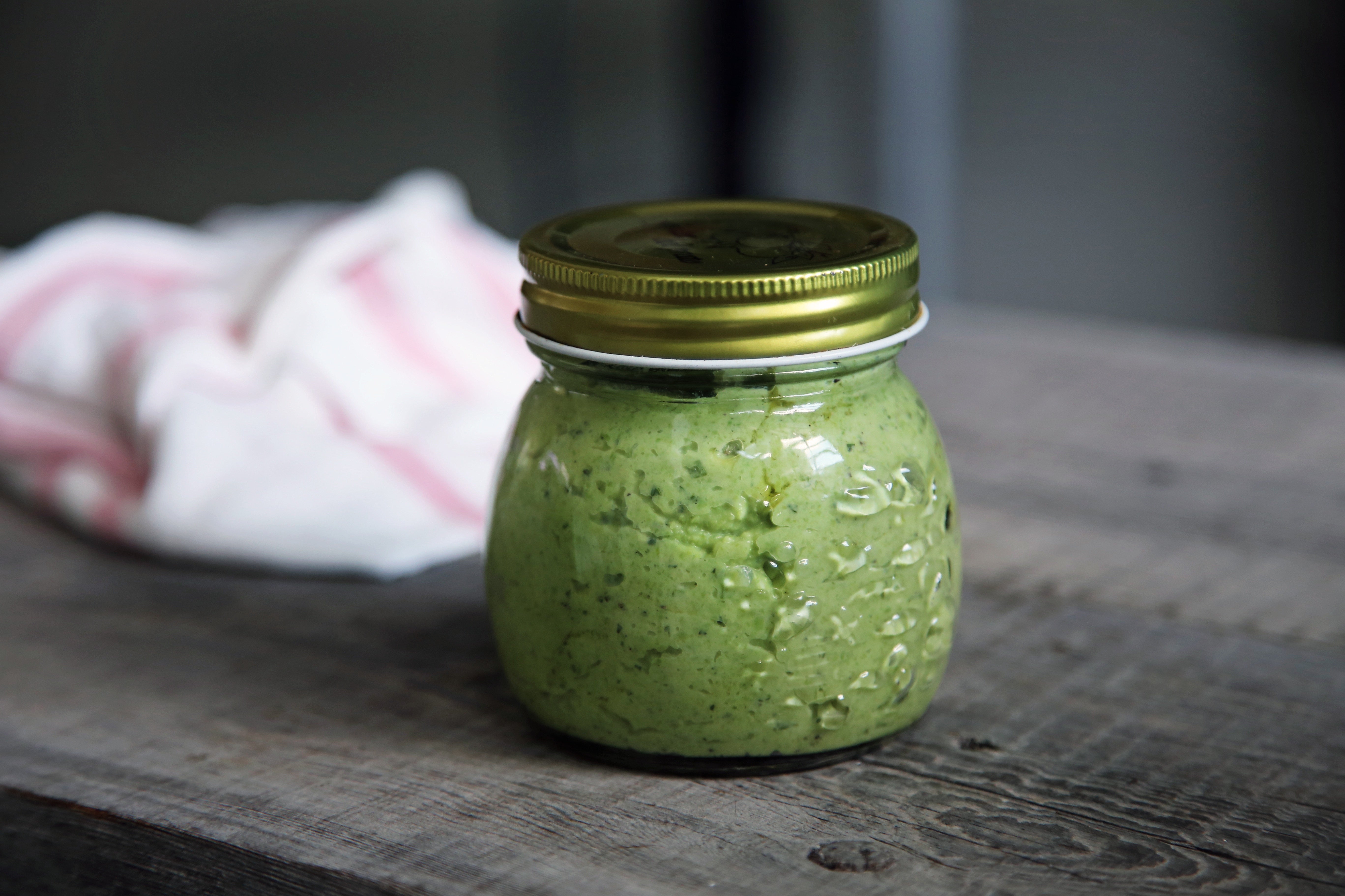 HANAH kale + parsley pesto