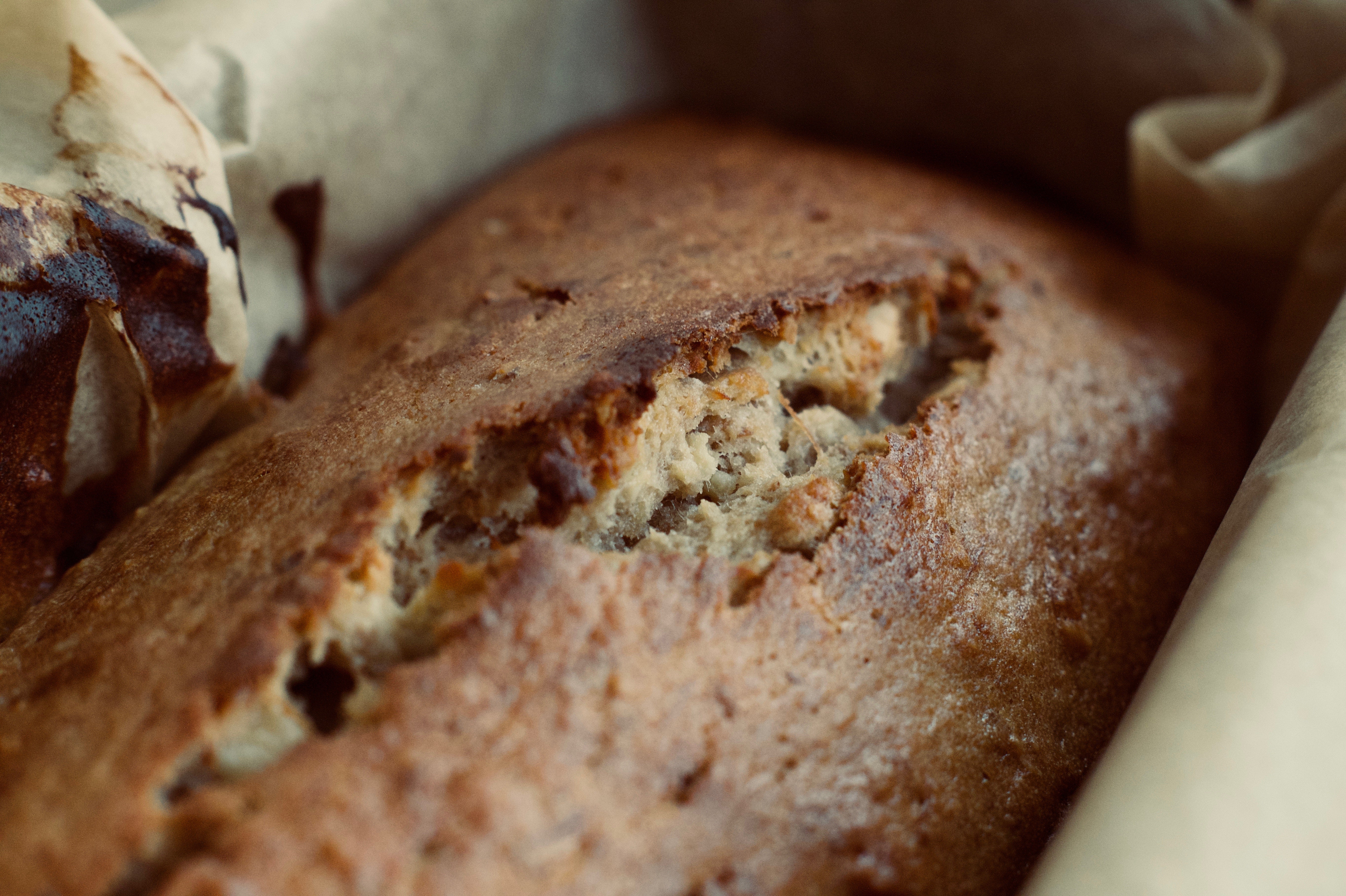 HANAH St. Paddy's Day Pecan and Date Tea Bread, St. Patrick's Day recipes, photo credit: Tobias Maschtaler